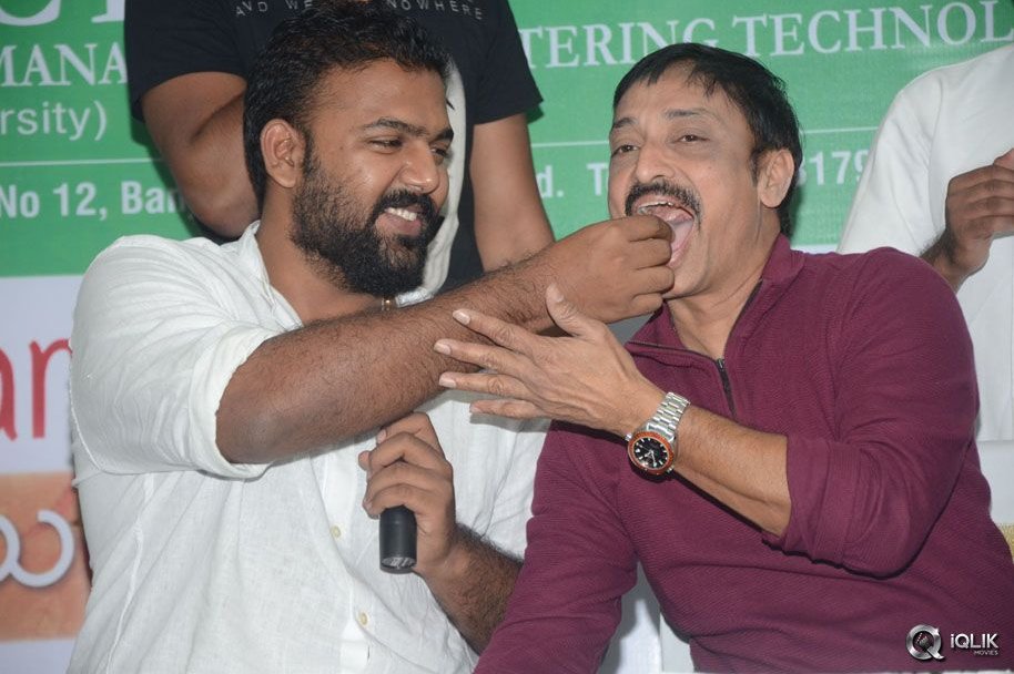 Pelli-Choopulu-Movie-Team-At-Regency-College-Of-Hotel-Management